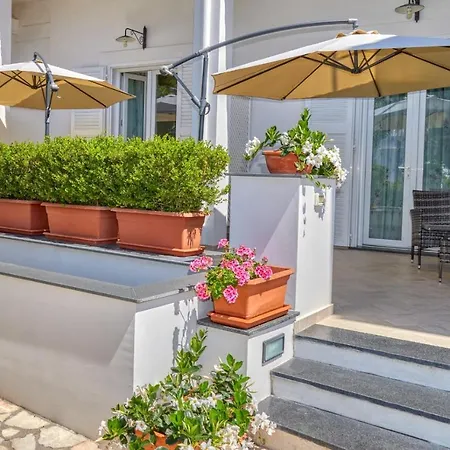 Guest house Giardini Luxury