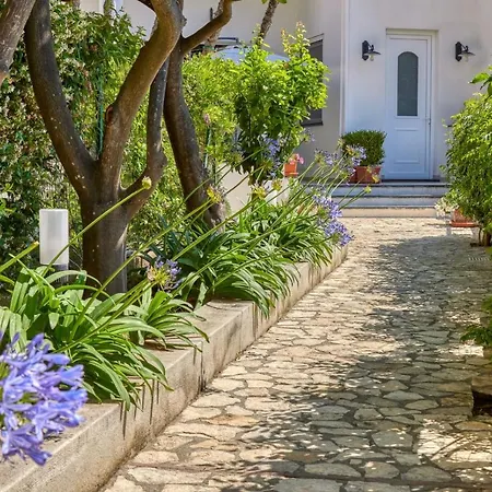 Giardini Luxury * קאפרי